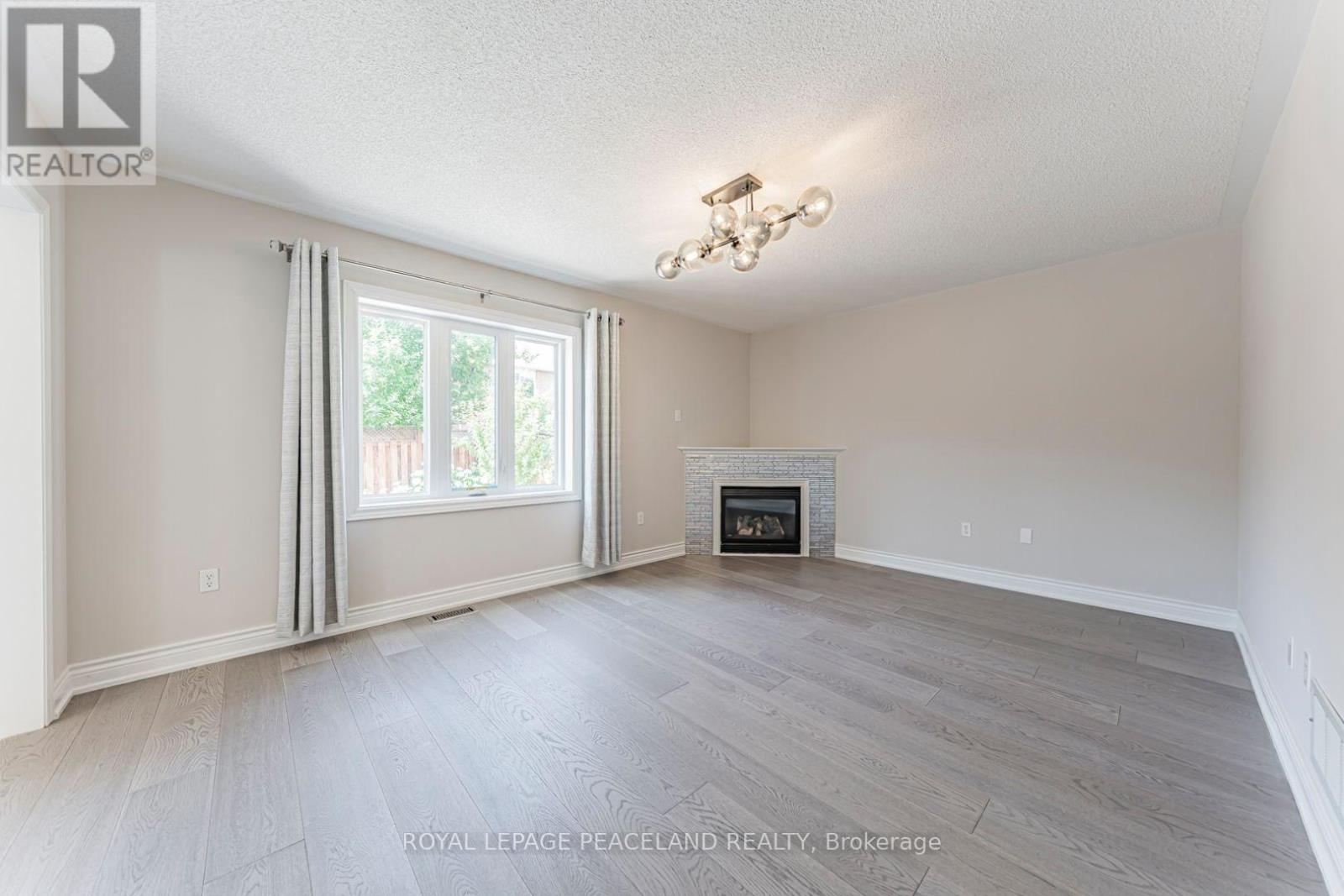 152 Flagstone Way, Newmarket, Ontario  L3X 2Z7 - Photo 12 - N13535988