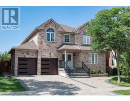 152 FLAGSTONE WAY, Newmarket, Ontario
