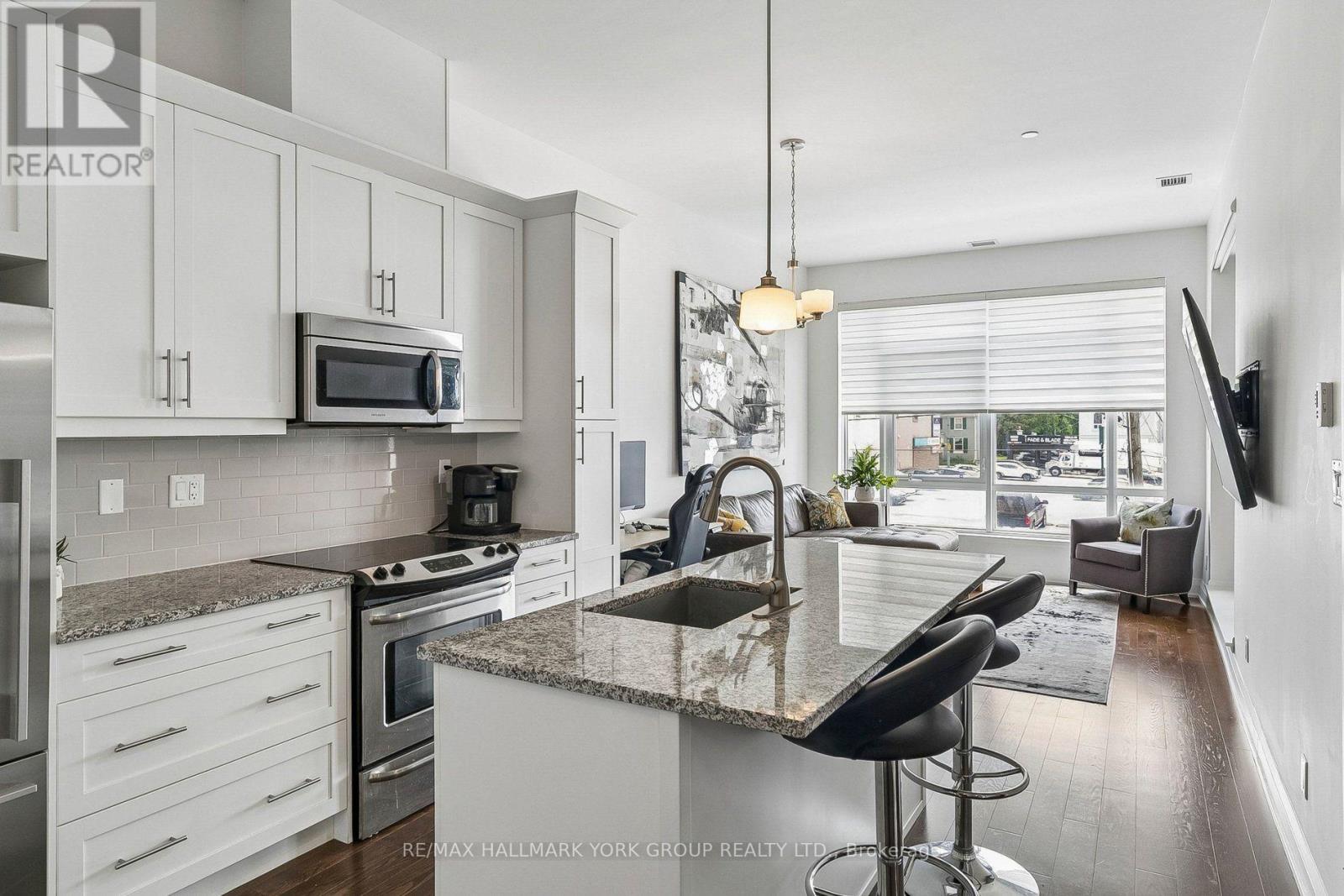 11 - 15277 Yonge Street, Aurora, Ontario  L4G 1N6 - Photo 11 - N13536026