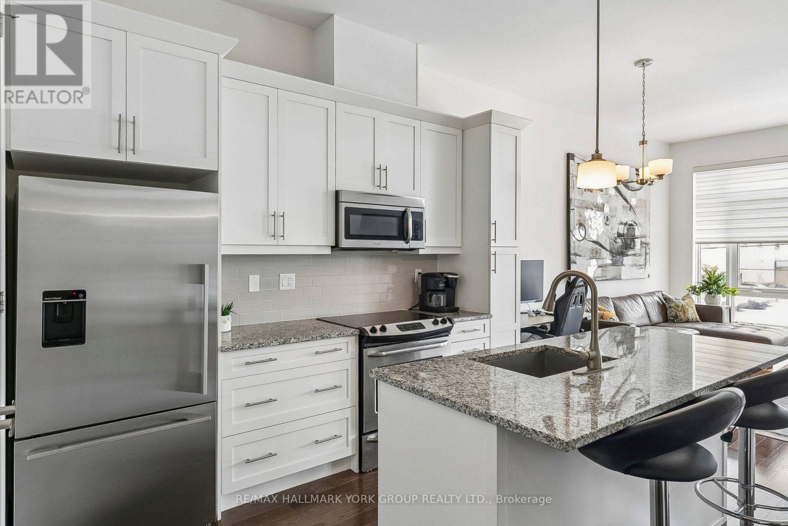 11 - 15277 Yonge Street, Aurora, Ontario  L4G 1N6 - Photo 12 - N13536026
