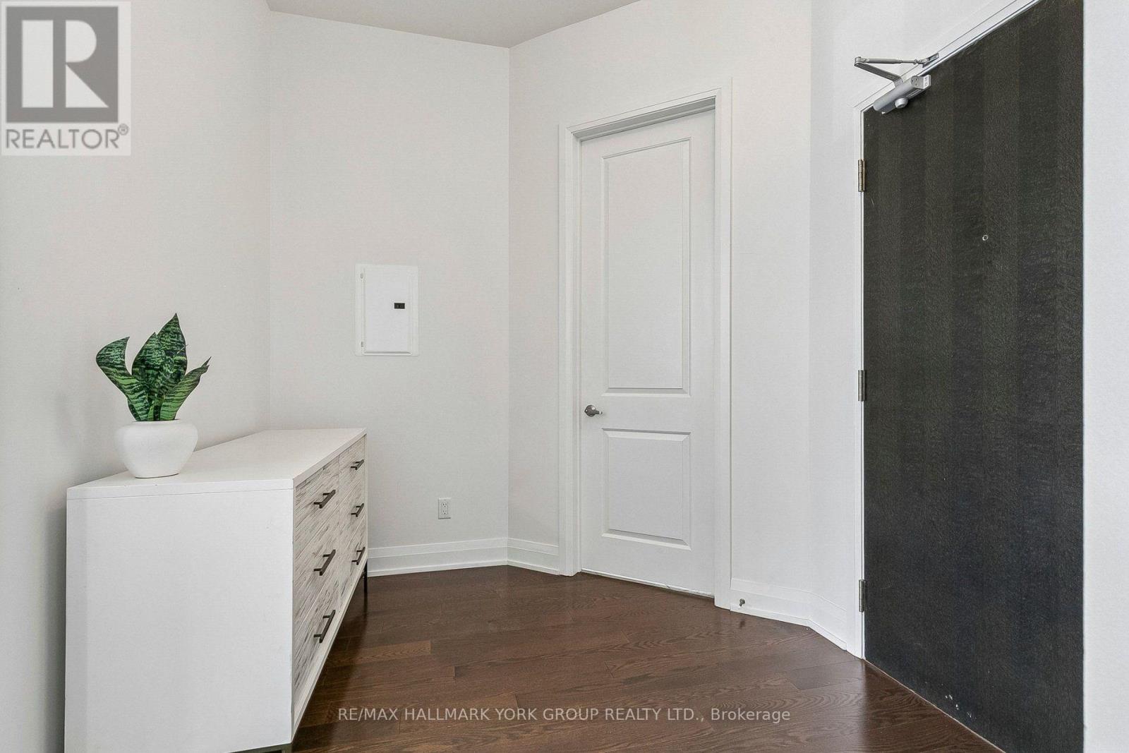 11 - 15277 Yonge Street, Aurora, Ontario  L4G 1N6 - Photo 21 - N13536026