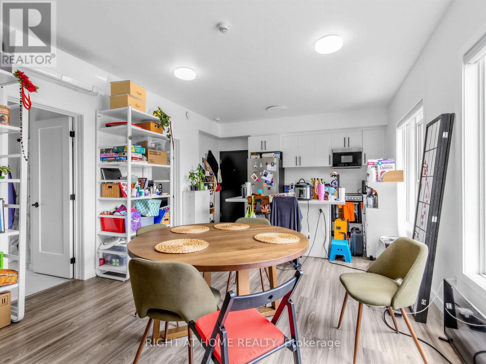 7 - 148 Glenlake Avenue, Toronto, Ontario M6P 1E7 - Photo 10 - W13535990