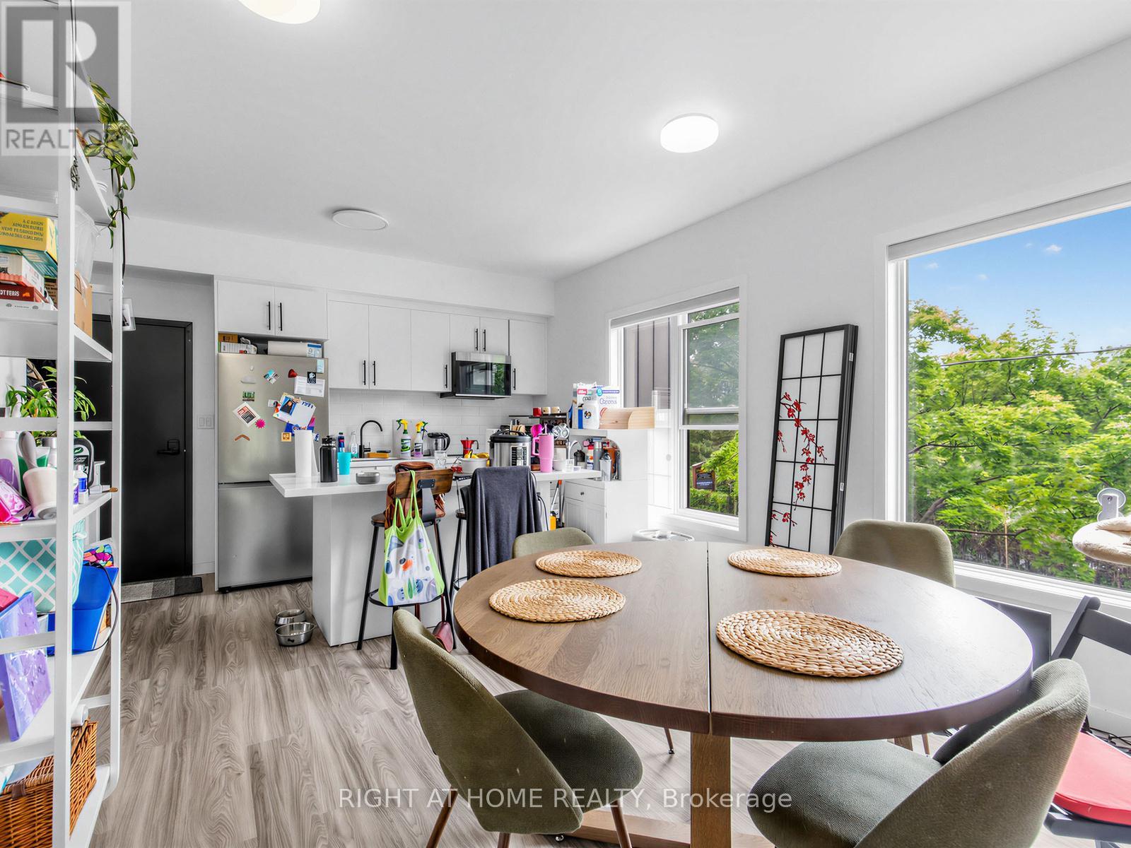7 - 148 Glenlake Avenue, Toronto, Ontario M6P 1E7 - Photo 9 - W13535990