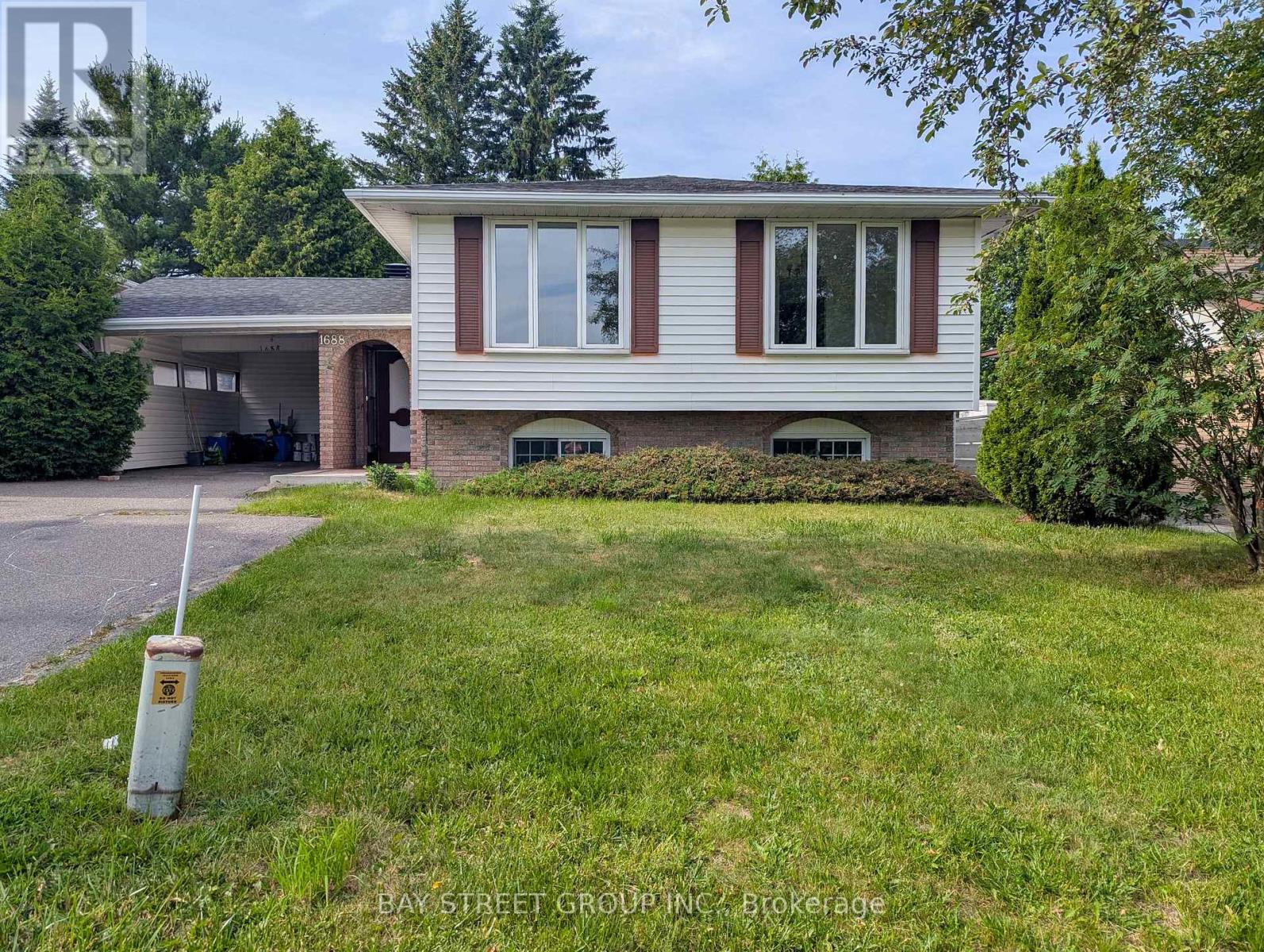 1688 LAMOTHE STREET, Greater Sudbury, Ontario