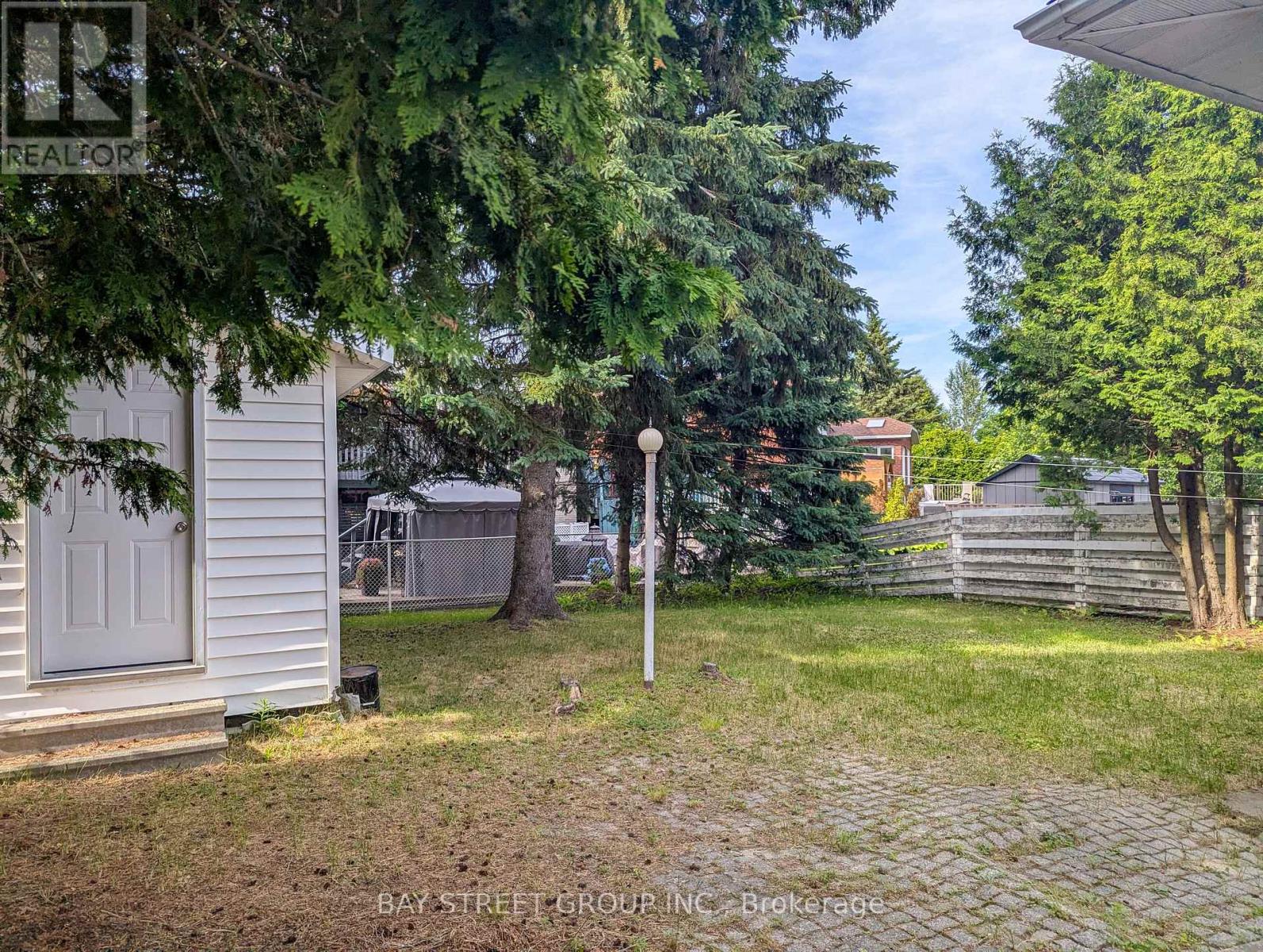 1688 Lamothe Street, Greater Sudbury, Ontario  P3A 2K1 - Photo 33 - X13536014