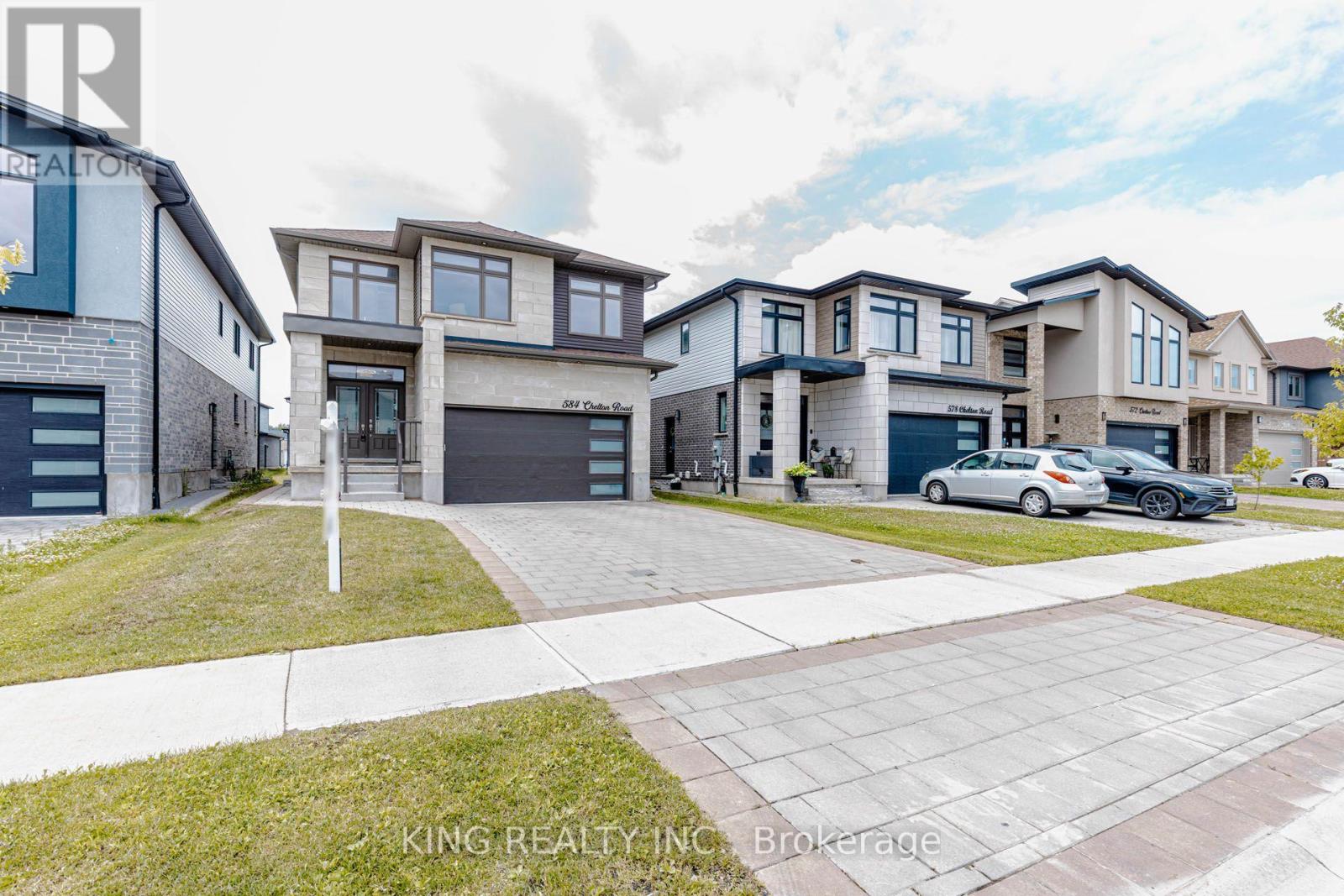 584 Chelton Road, London South, Ontario N6M 0H7 - Photo 3 - X13536048