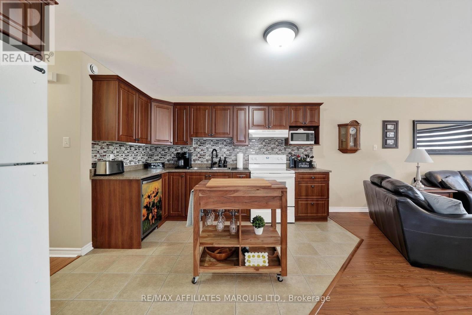 41 Blackburn Drive, Cornwall, Ontario  K6H 0B5 - Photo 5 - X13536040