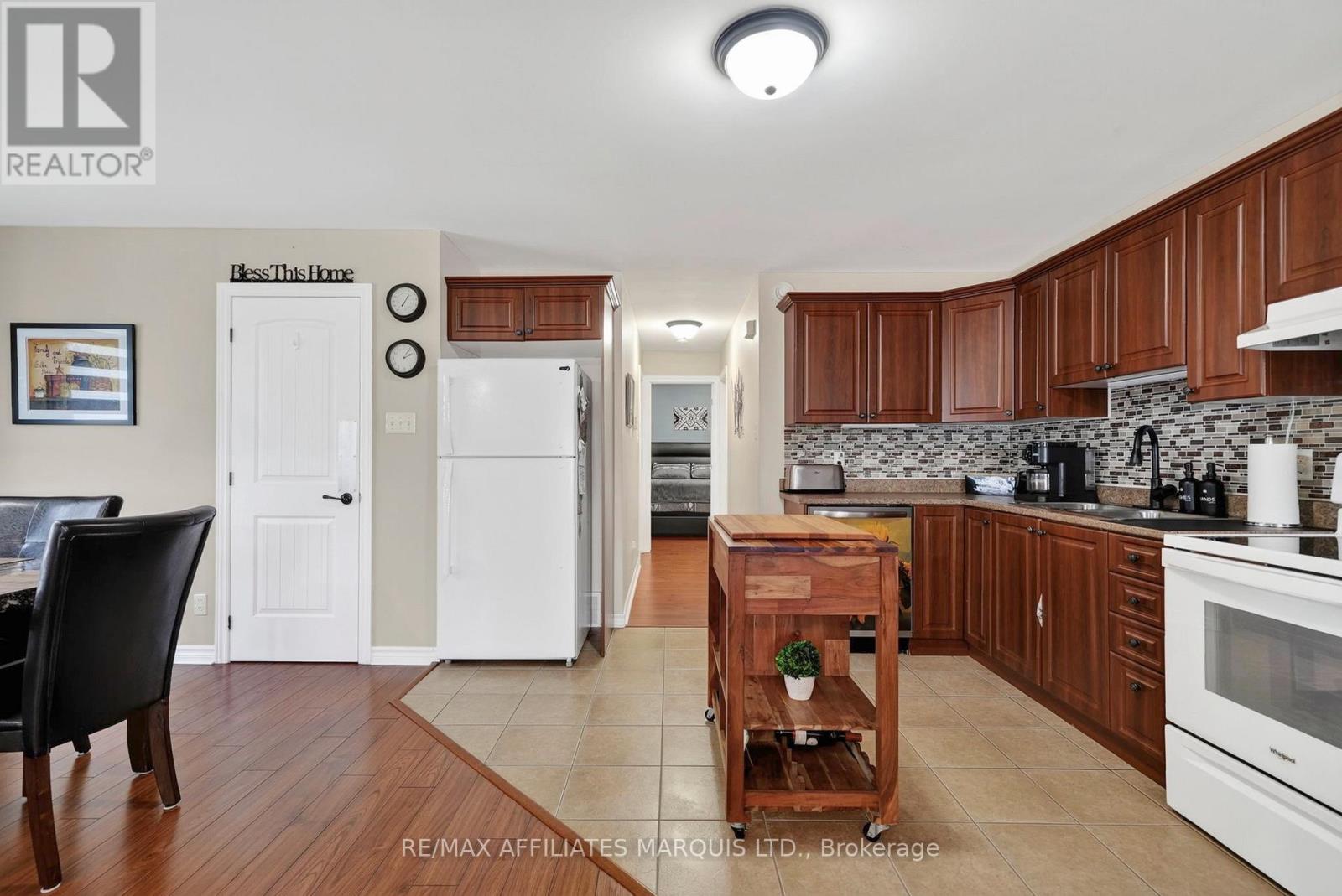 41 Blackburn Drive, Cornwall, Ontario  K6H 0B5 - Photo 6 - X13536040