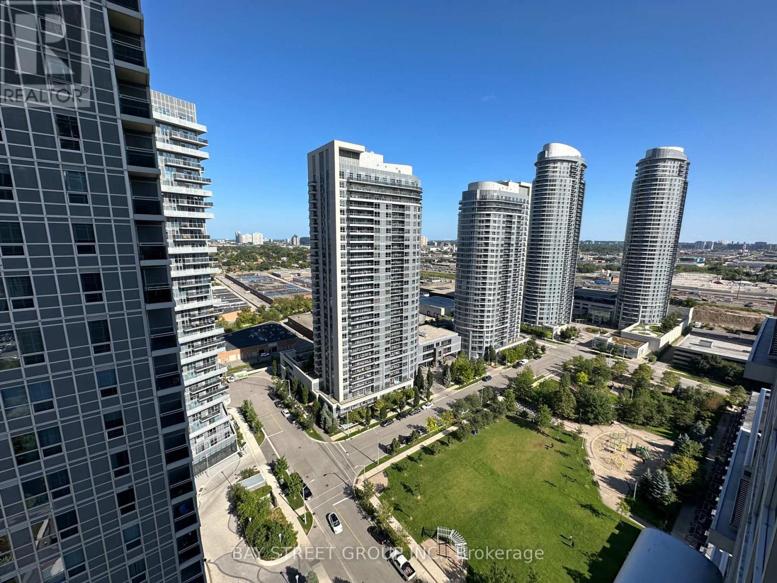 2217 - 275 Village Green Square, Toronto, Ontario  M1S 0L8 - Photo 9 - E13536042
