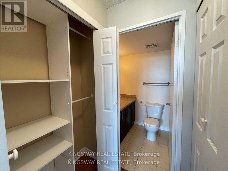 509 - 350 Webb Drive N, Mississauga, Ontario  L5B 3W4 - Photo 7 - W13536044