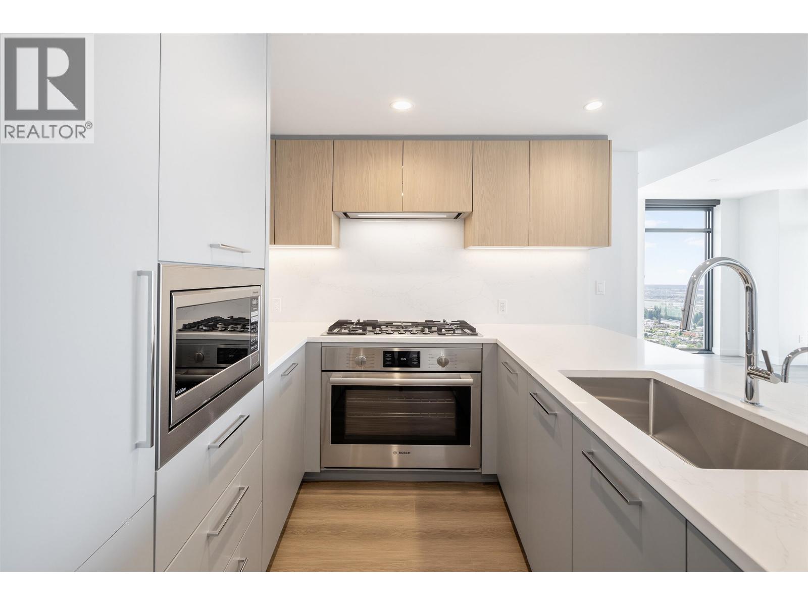 2810 6608 Sussex Avenue, Burnaby, British Columbia  V5H 3C7 - Photo 8 - R3143163