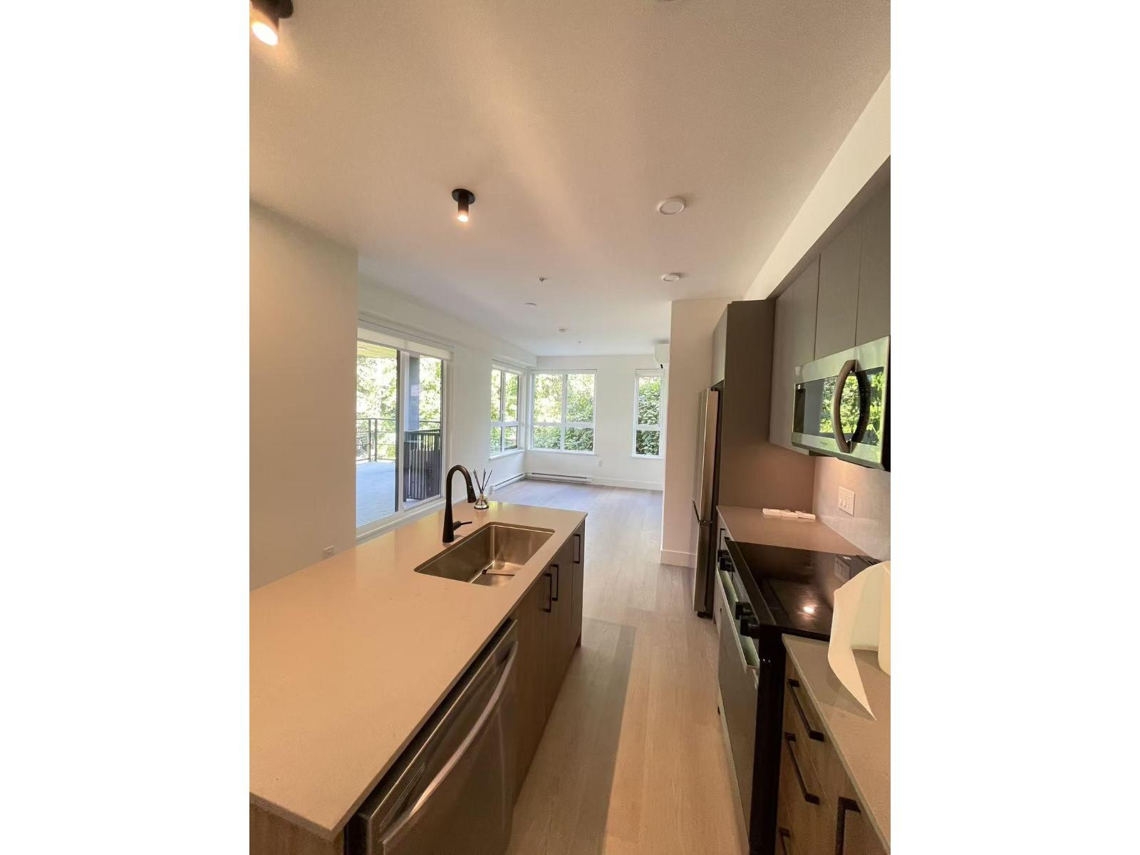10065 133 Street, Surrey, British Columbia  V3T 3Y6 - Photo 2 - R3143959
