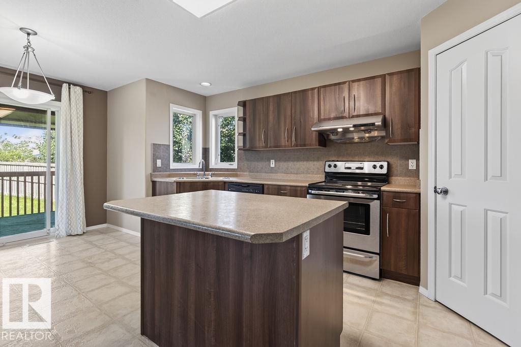 4720 204 St NW, Edmonton, Alberta  T6M 0C3 - Photo 7 - E4497577