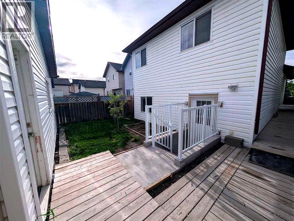 151 Taracove Estate Drive NE, Calgary, Alberta  T3J 4R1 - Photo 33 - A2325112