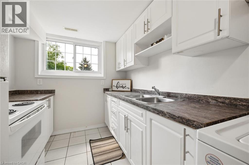 154 Graham Crescent, Stratford, Ontario  N5A 7G5 - Photo 25 - 40844397