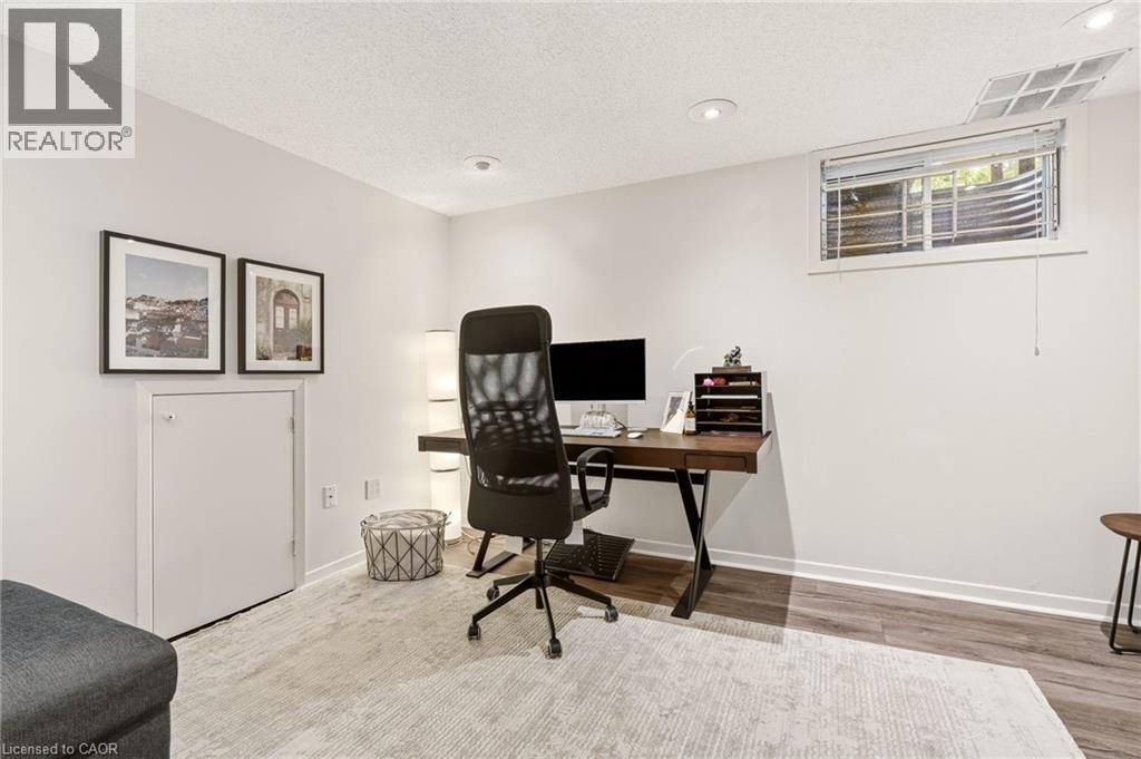 851 Mewburn Road, Ancaster, Ontario  L9G 3E4 - Photo 28 - 40842285