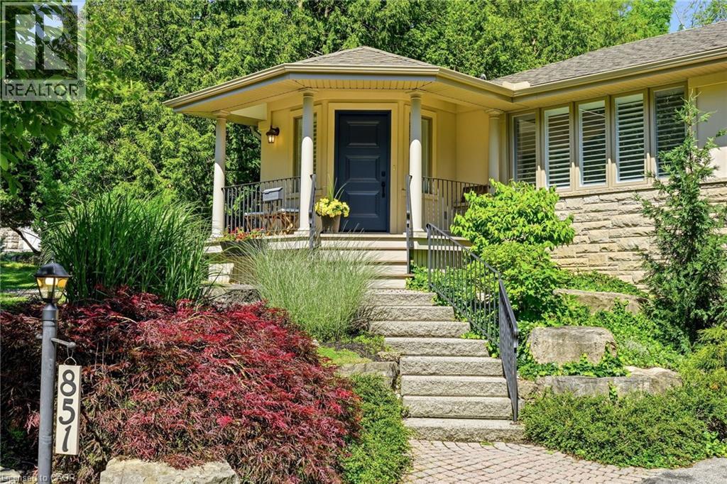 851 Mewburn Road, Ancaster, Ontario  L9G 3E4 - Photo 4 - 40842285