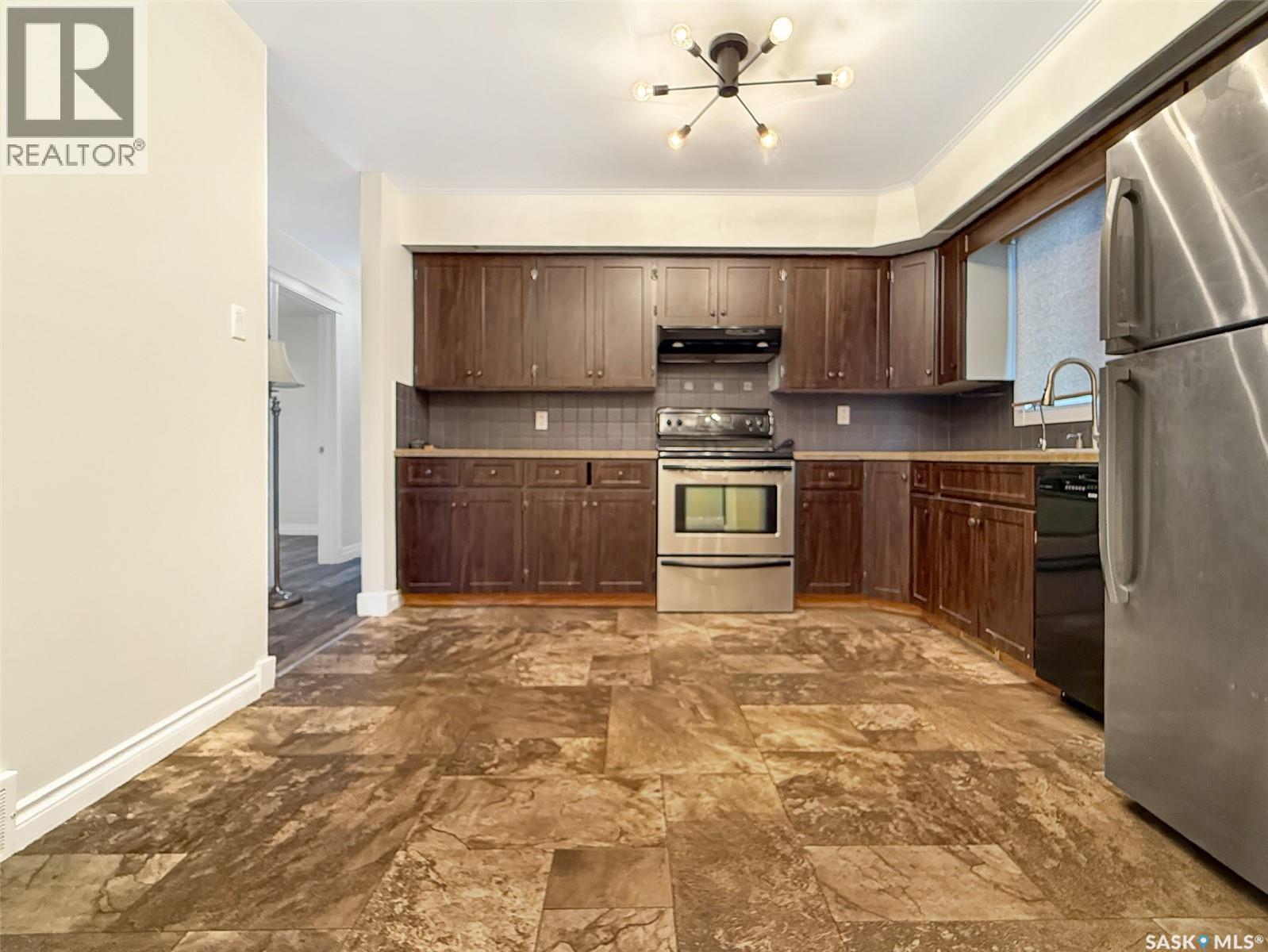 10 Macdonald Crescent, Swift Current, Saskatchewan  S9H 4A7 - Photo 15 - SK041683