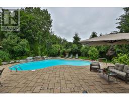 2275 WHITECLIFFE WAY, Oakville, Ontario