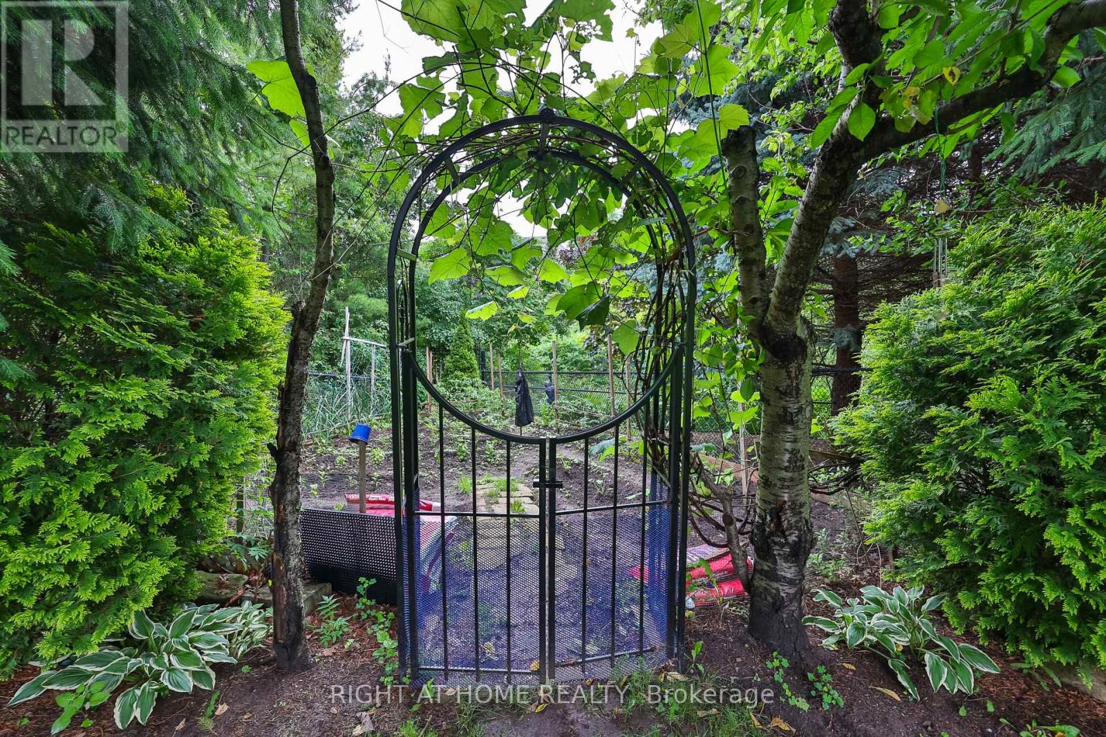 2275 Whitecliffe Way, Oakville, Ontario  L6M 4W3 - Photo 43 - W13480758