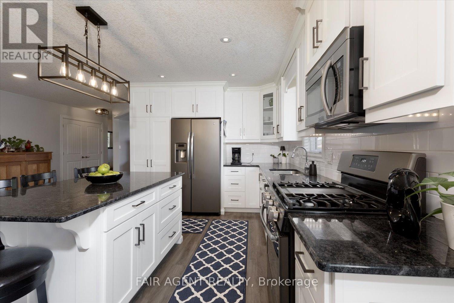 8336 Sandytown Road, Bayham, Ontario  N0J 1Y0 - Photo 11 - X13534834