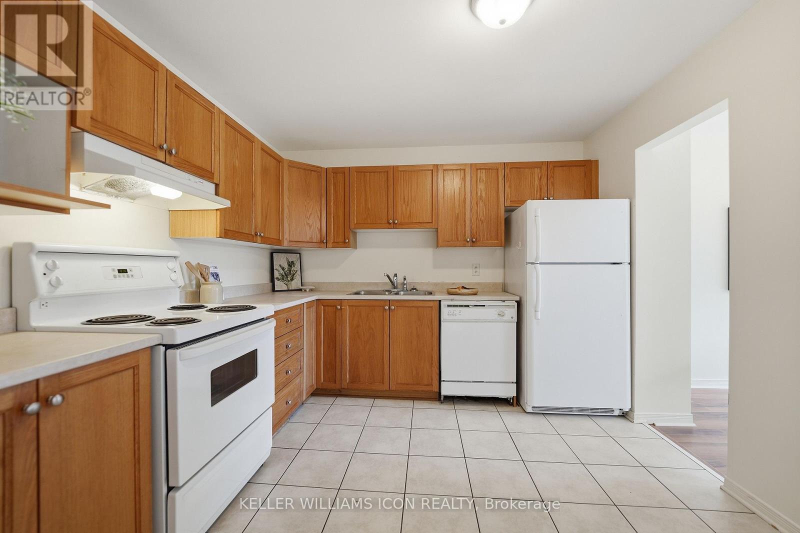 472 Claridge Drive, Ottawa, Ontario  K2J 5H6 - Photo 10 - X13536166