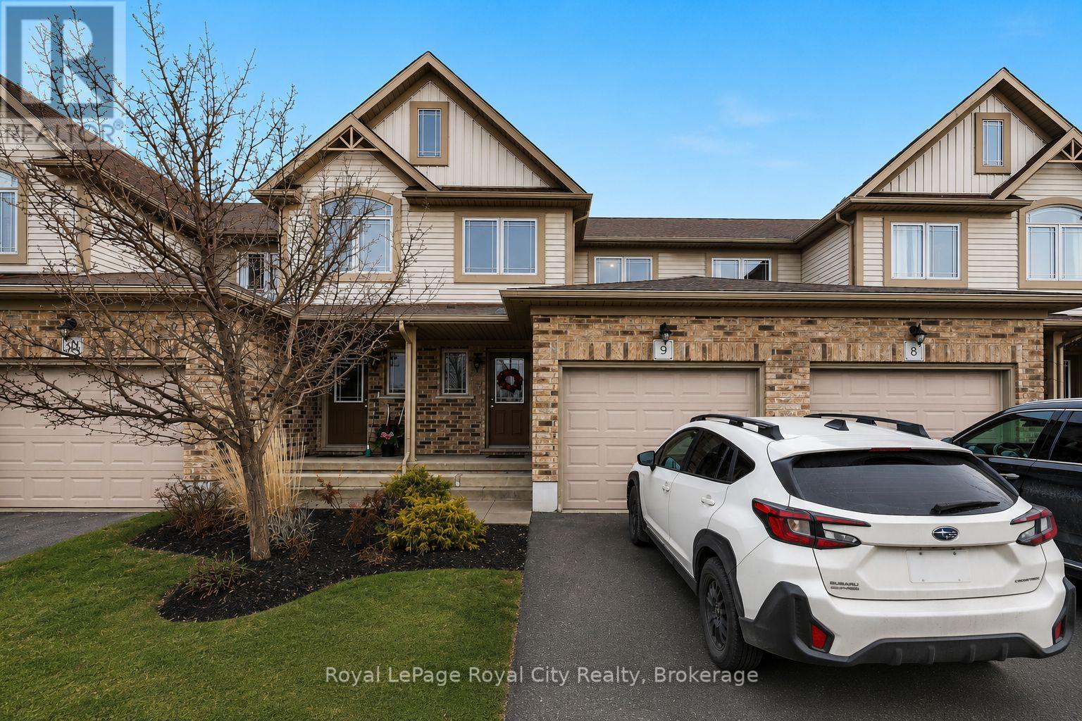 9 - 355 MACALISTER BOULEVARD, Guelph, Ontario