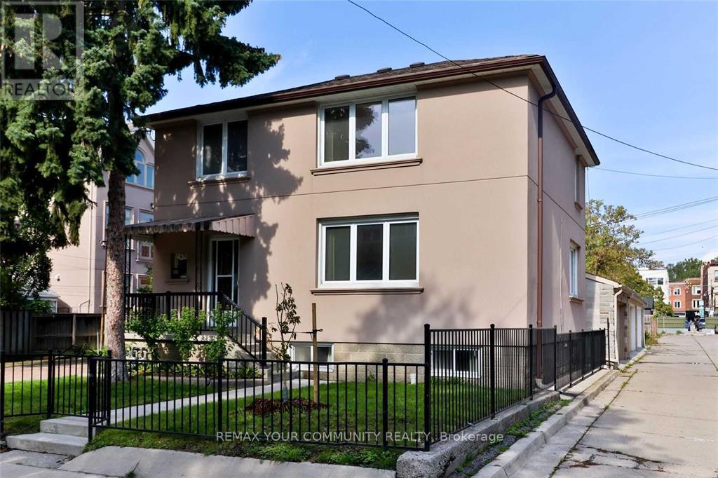 UPPER - 6 LENNOX STREET, Toronto, Ontario
