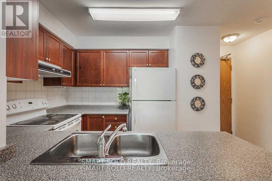 706 - 5508 Yonge Street, Toronto, Ontario  M2N 7L2 - Photo 10 - C13536082