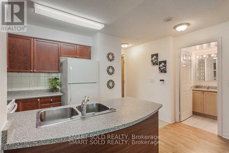 706 - 5508 Yonge Street, Toronto, Ontario  M2N 7L2 - Photo 11 - C13536082