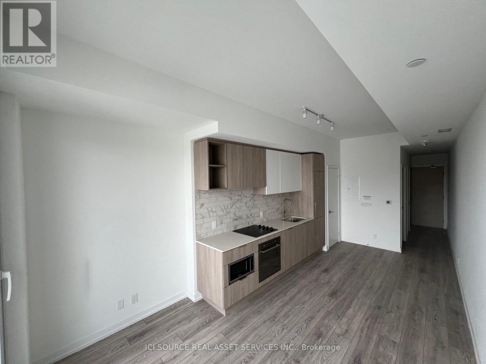 732 - 2020 Bathurst Street, Toronto, Ontario M5P 0A6 - Photo 6 - C13536152