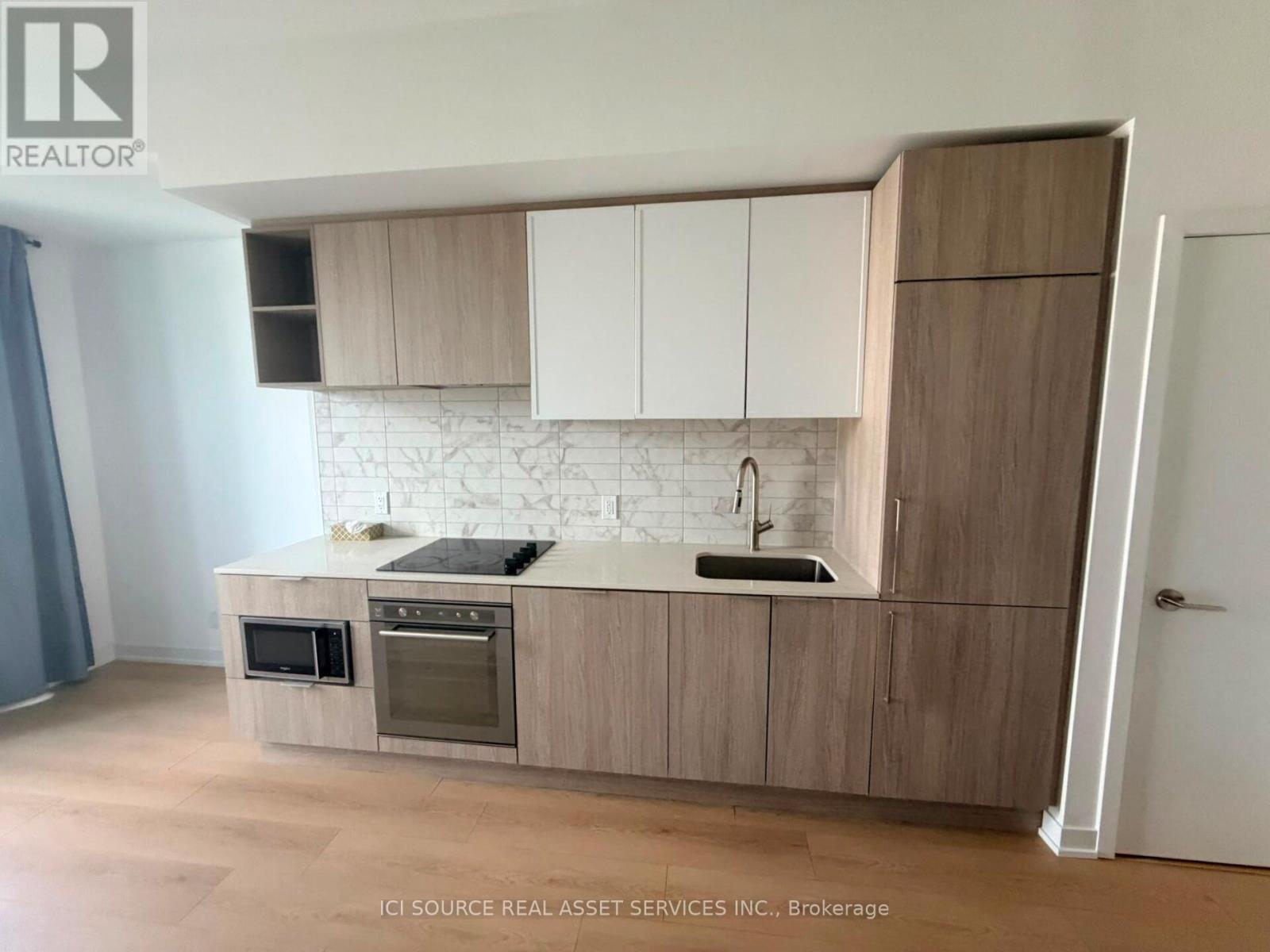 732 - 2020 Bathurst Street, Toronto, Ontario M5P 0A6 - Photo 7 - C13536152