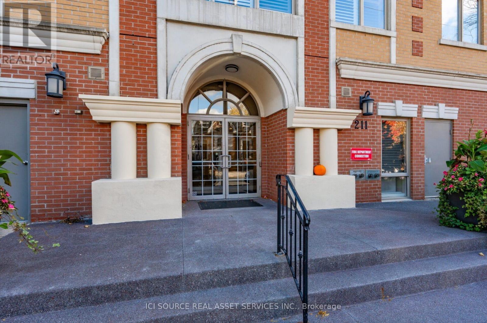 316 - 211 Randolph Road, Toronto, Ontario  M4G 4H1 - Photo 2 - C13536178