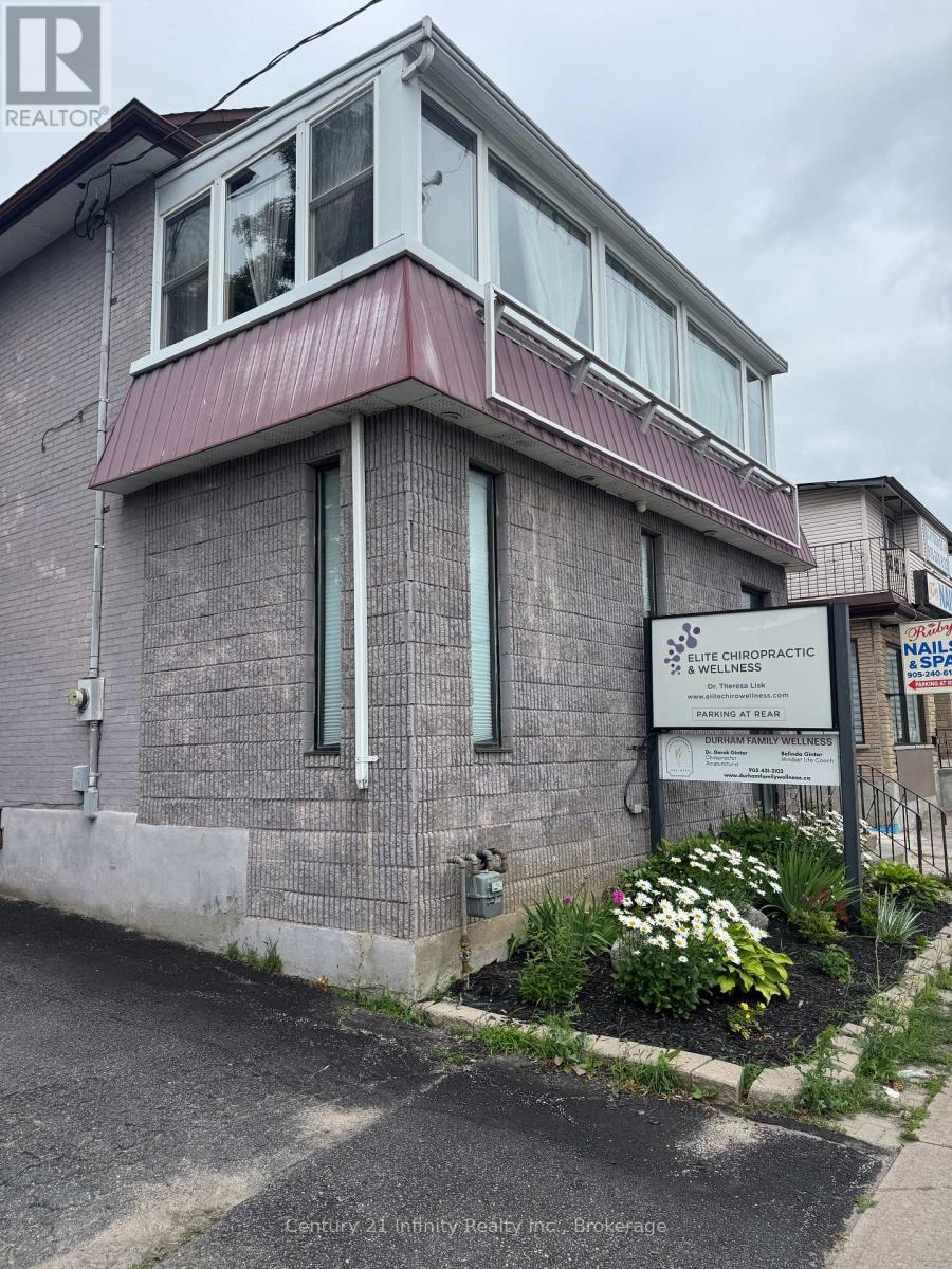 14 Ritson Road N, Oshawa, Ontario  L1G 5P3 - Photo 2 - E13536210