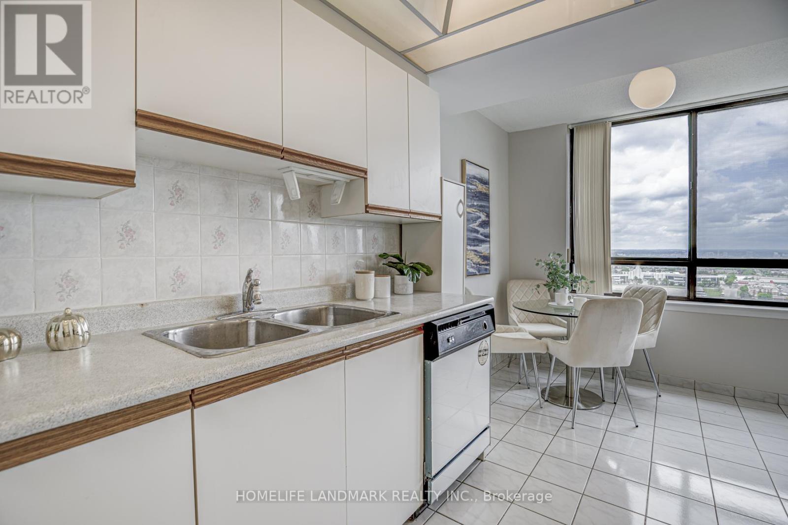 2142 - 25 Bamburgh Circle, Toronto, Ontario M1W 3W2 - Photo 19 - E13536132