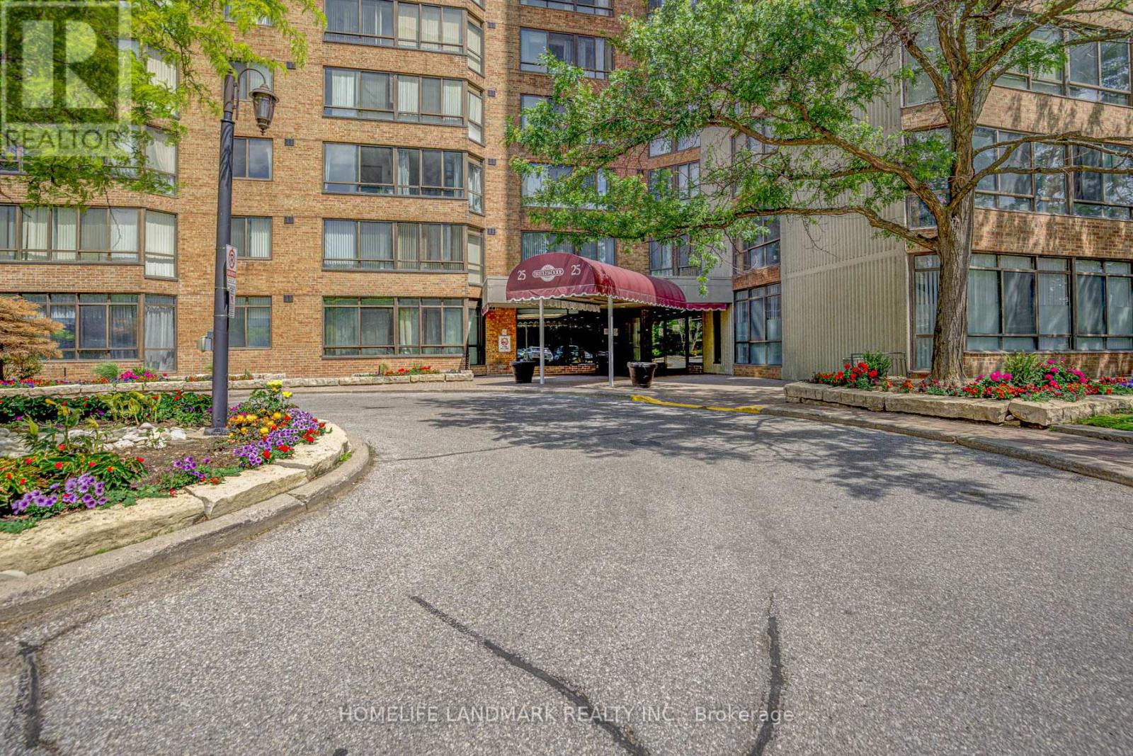 2142 - 25 Bamburgh Circle, Toronto, Ontario M1W 3W2 - Photo 2 - E13536132