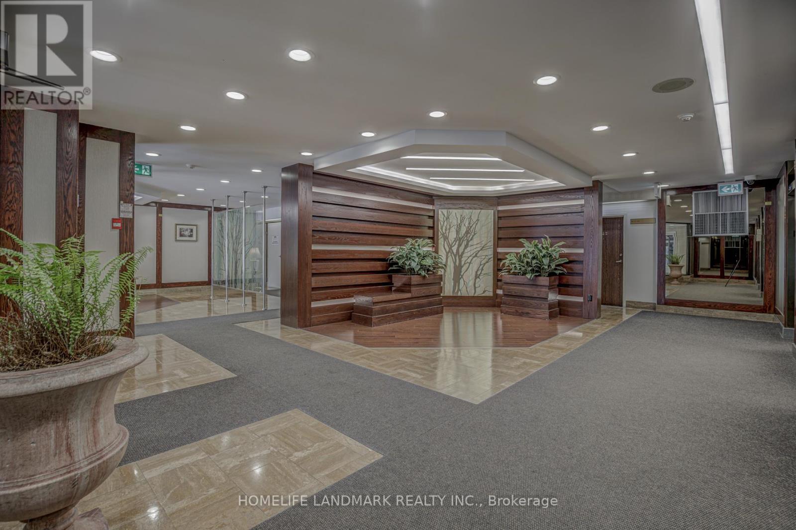 2142 - 25 Bamburgh Circle, Toronto, Ontario M1W 3W2 - Photo 3 - E13536132