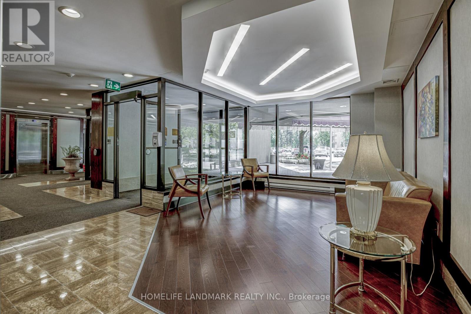 2142 - 25 Bamburgh Circle, Toronto, Ontario M1W 3W2 - Photo 4 - E13536132