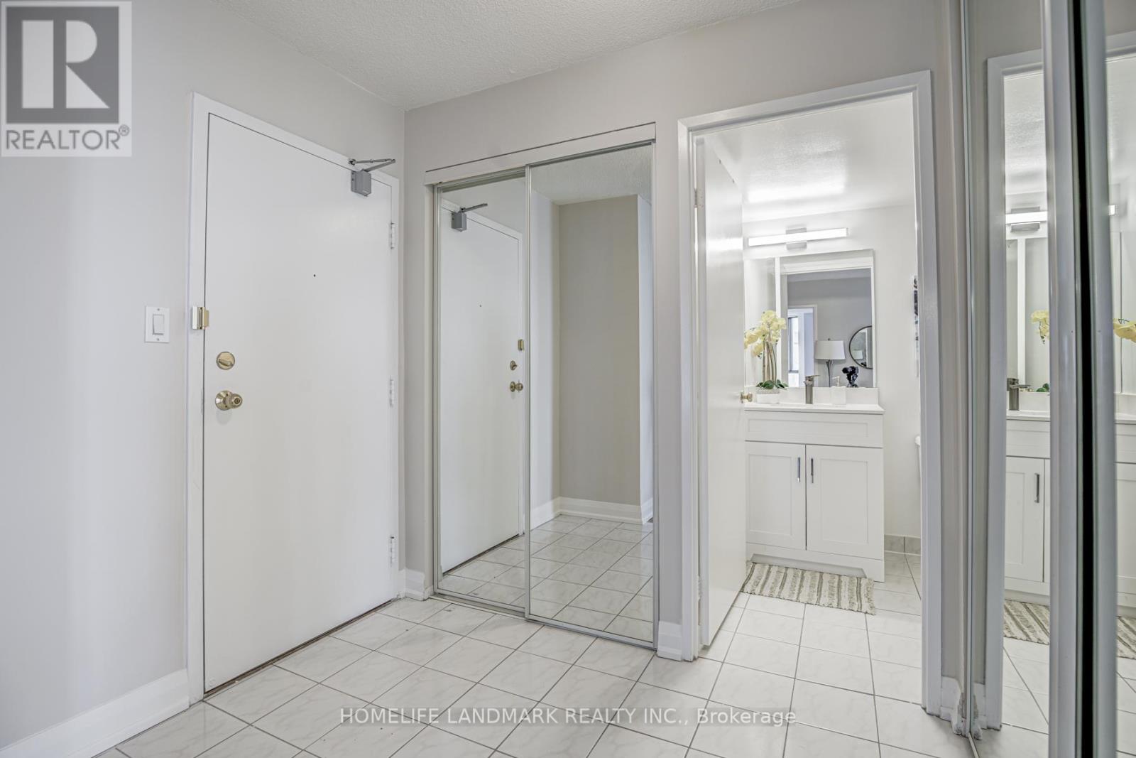 2142 - 25 Bamburgh Circle, Toronto, Ontario M1W 3W2 - Photo 6 - E13536132