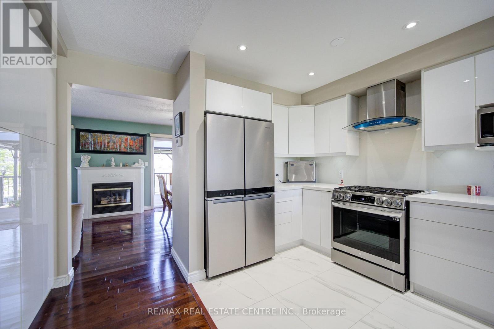 22 Lakeridge Drive, Toronto, Ontario  M1C 5C2 - Photo 15 - E13536196