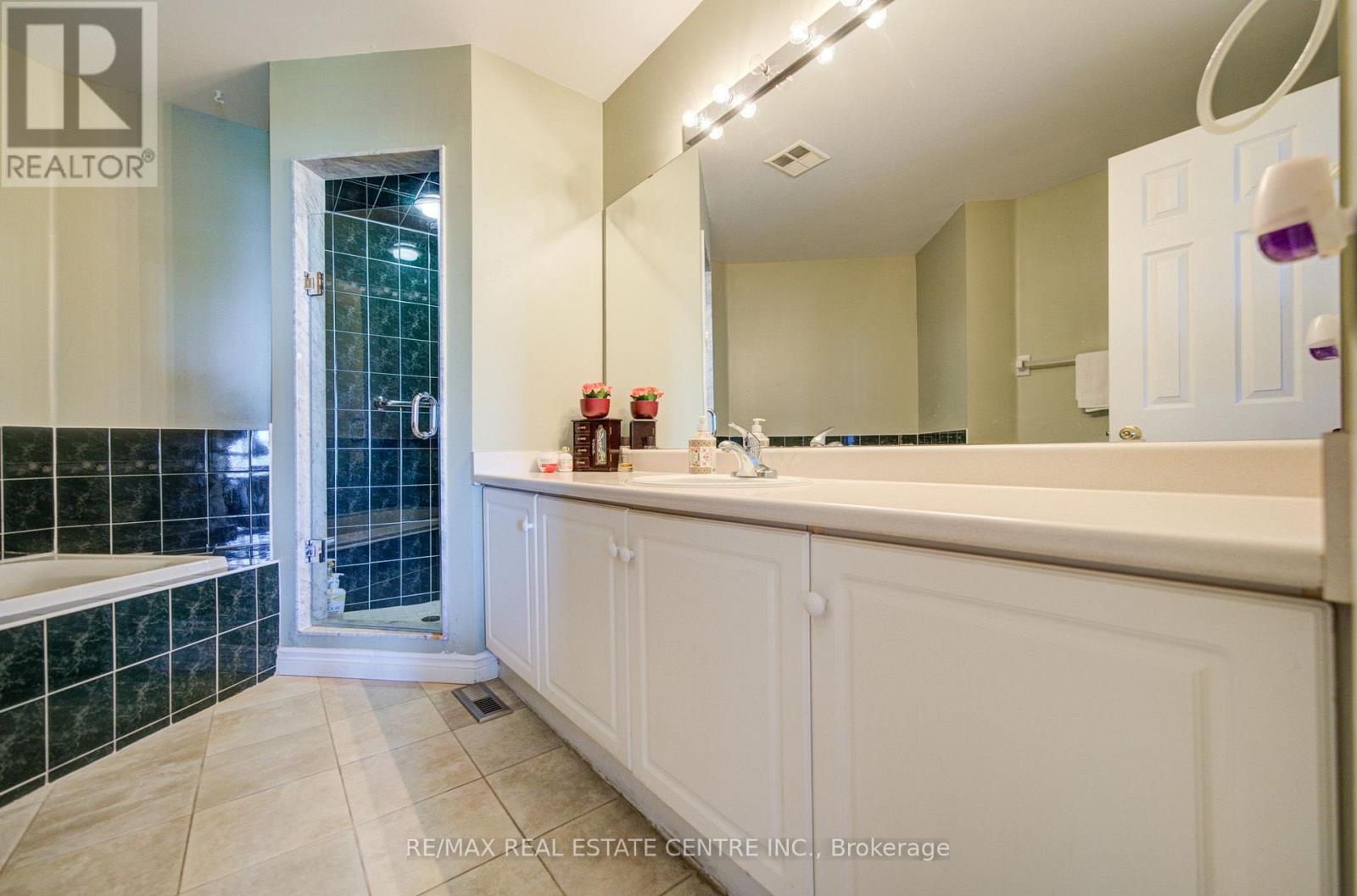 22 Lakeridge Drive, Toronto, Ontario  M1C 5C2 - Photo 39 - E13536196