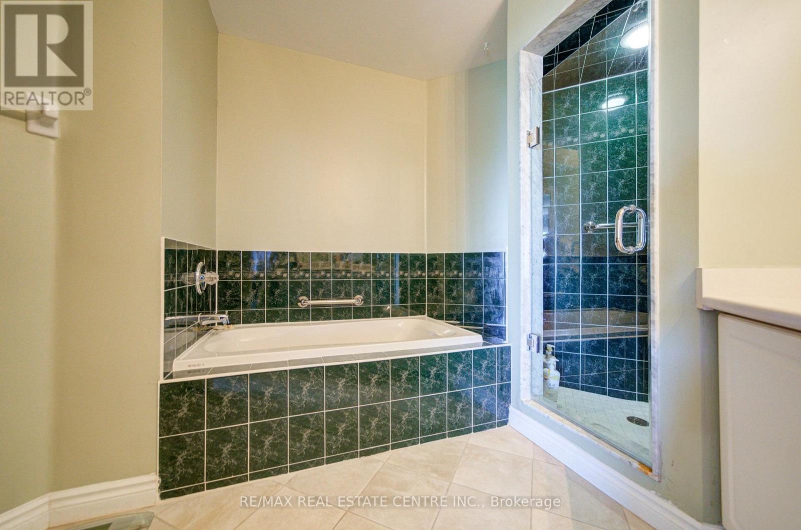 22 Lakeridge Drive, Toronto, Ontario  M1C 5C2 - Photo 40 - E13536196