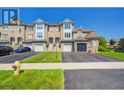 22 LAKERIDGE DRIVE, Toronto, Ontario