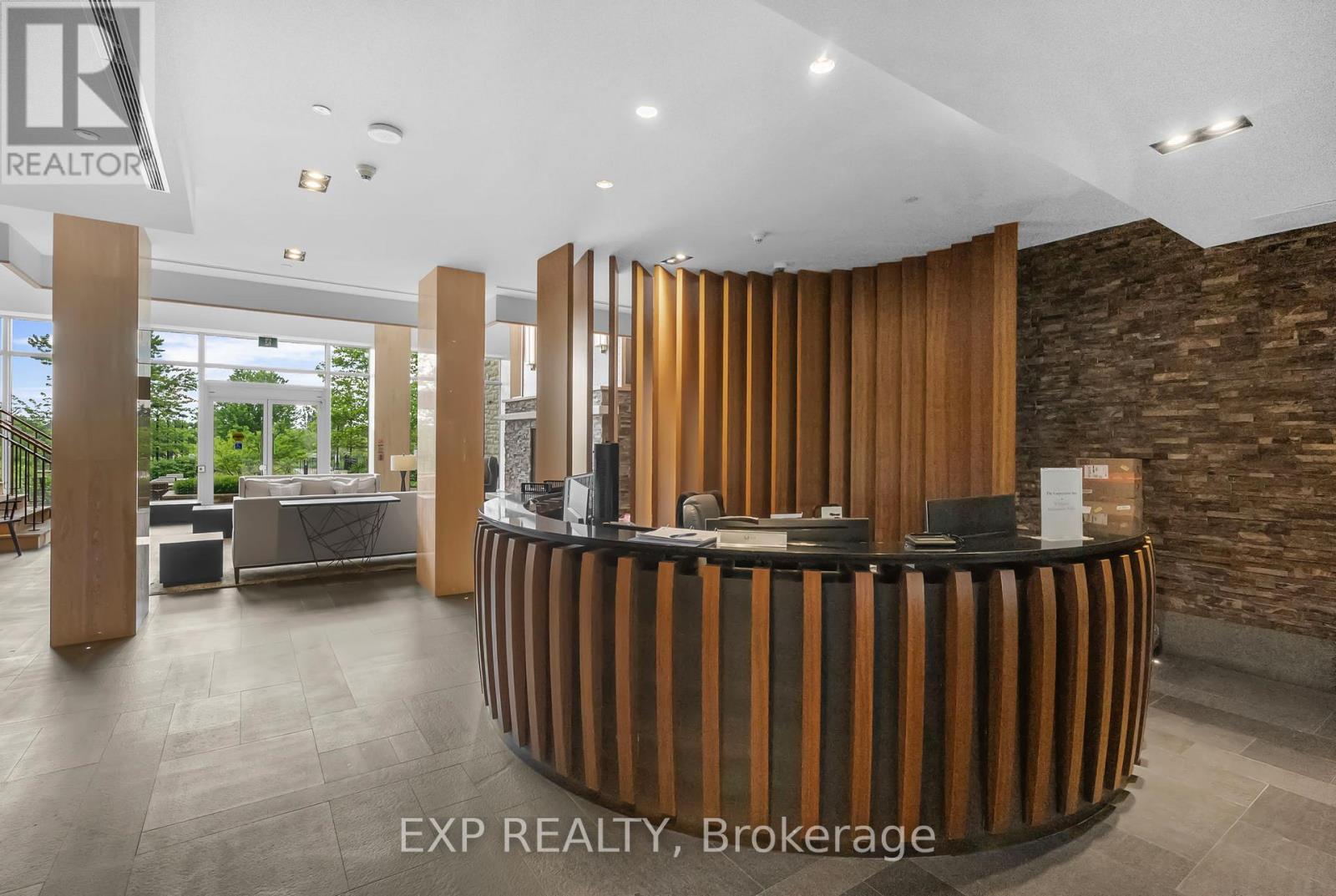 203 - 9 Stollery Pond Crescent, Markham, Ontario  L6C 0Y1 - Photo 40 - N13536204