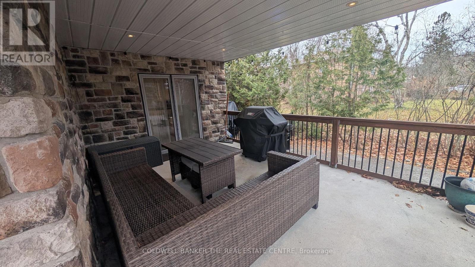 247 Poplar Avenue, Tay (Port Mcnicoll), Ontario  L0K 1R0 - Photo 19 - S13536066
