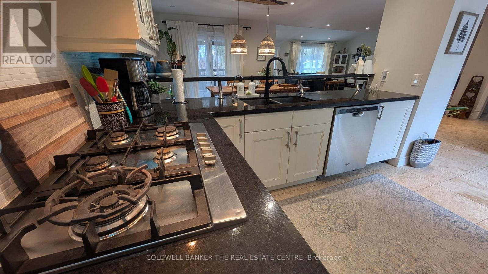 247 Poplar Avenue, Tay (Port Mcnicoll), Ontario  L0K 1R0 - Photo 8 - S13536066