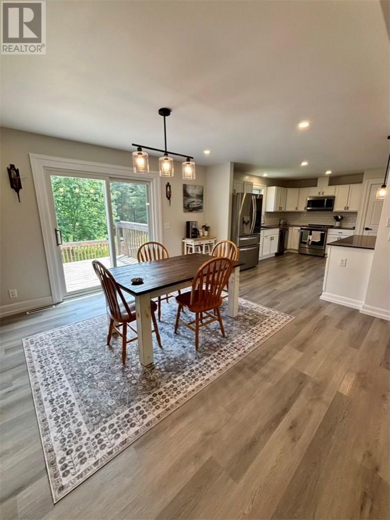 72 Jacobson Road, Markstay, Ontario  P0M 2G0 - Photo 12 - 2129050
