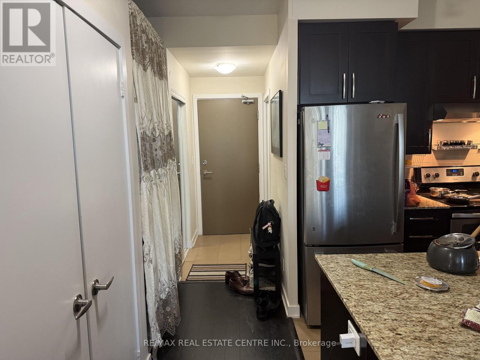 1205 - 4065 Brickstone Mews, Mississauga, Ontario  L5B 0G3 - Photo 21 - W13536114