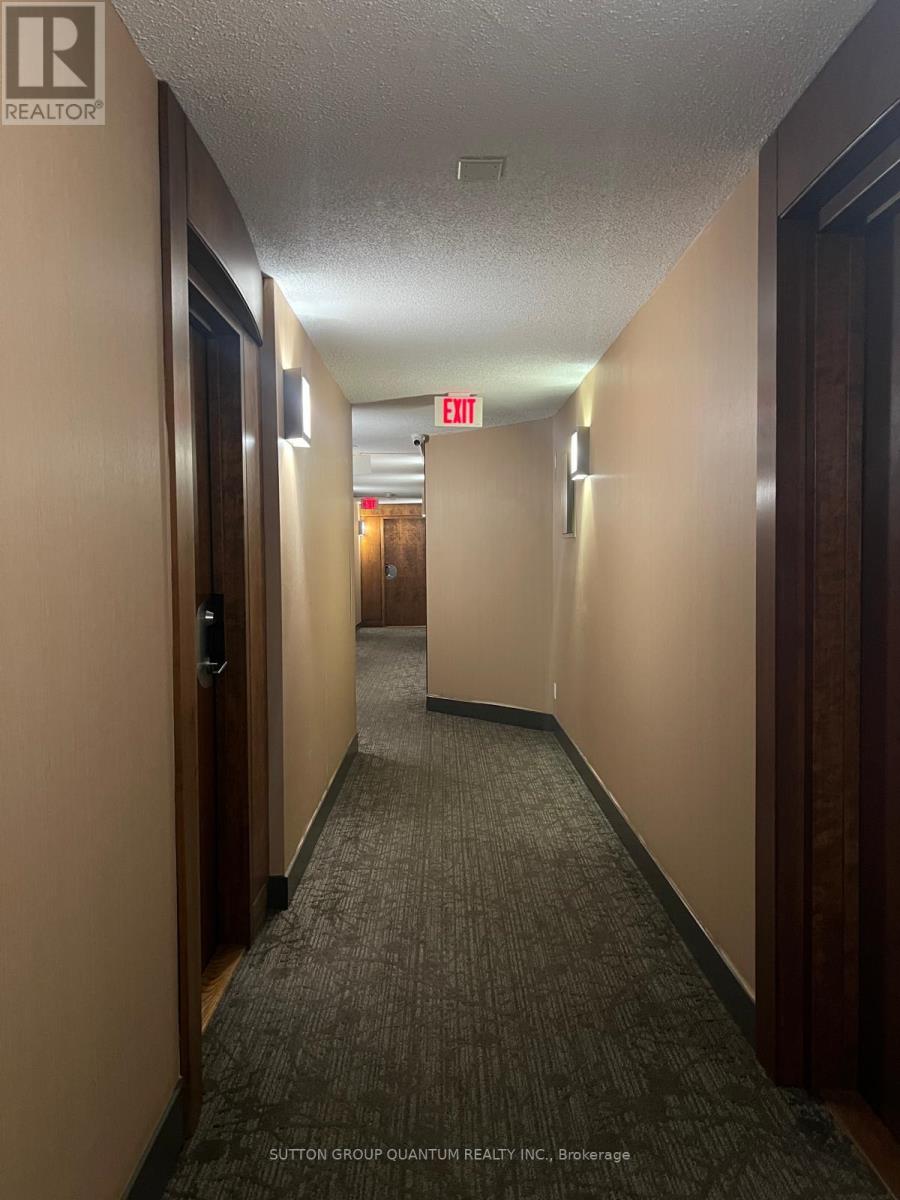 708 - 3880 Duke Of York Boulevard, Mississauga, Ontario  L5B 4M7 - Photo 5 - W13536150