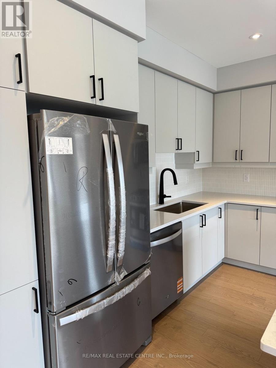 5132 Vetere Street, Mississauga, Ontario L5M 2S8 - Photo 11 - W13536168